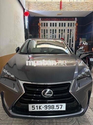 Lexus NX 2015 200t - 78000 km