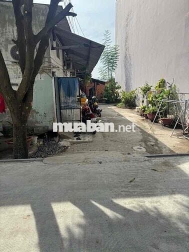 Nhà 1,5 Tầng có Dãy Trọ 1/ đường Nguyễn Văn Quá, 116m2 (5mx22m) 5,3Tỷ