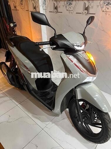 Honda SH160i ABS Xám Xi Măng Năm 2024 Chạy 500km