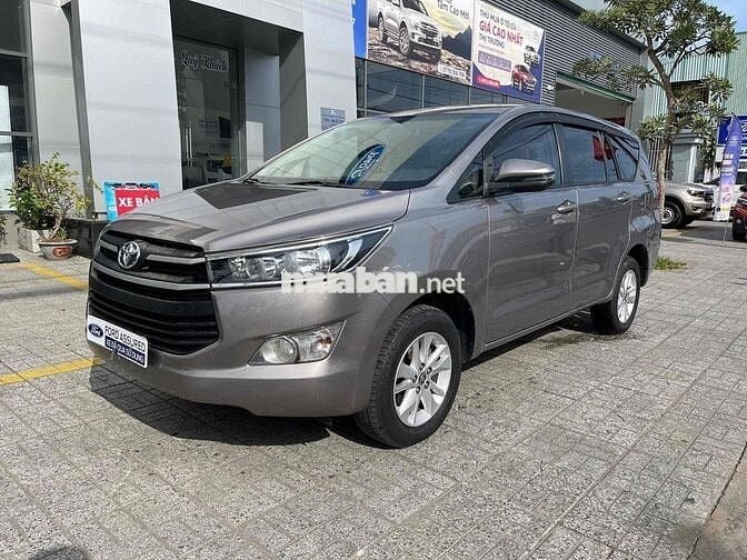Toyota Innova 2020 2.0E - 142000 km