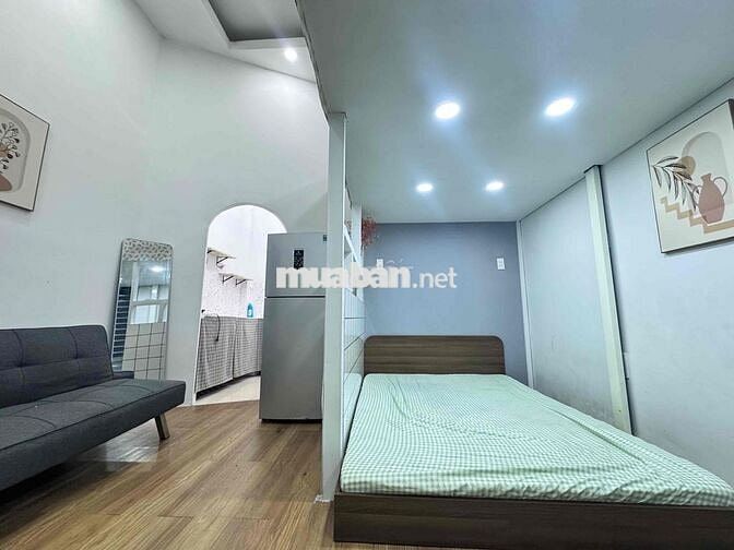 NGUYỄN KIỆM Ở 5 - 6 NGƯỜI Ở THOẢI MÁI