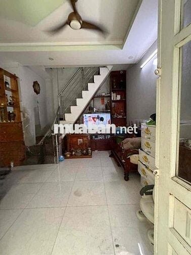 NHÀ SHR 1 TRỆT 1 LẦU 2PN 2WC SHR 1/ LÊ VĂN KHƯƠNG Q.12– SÁT GÒ GẤP