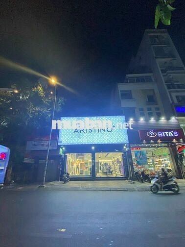 Cho thuê nhà mặt tiền số 608 Nguyễn Đình Chiểu, Phường 3, Quận 3.