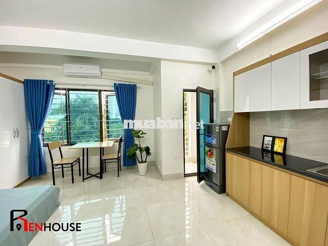 CHO THUÊ STUDIO BAN CÔNG THOÁNG NGAY ĐẠI HỌC THƯƠNG MẠI,BẾN XE MỸ ĐÌNH