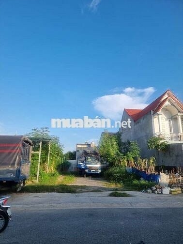 Bán lô đất ngay Chợ Bình Nhâm, 150m2, 1 tỷ 270tr, FUL thổ cư