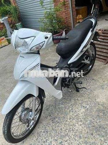 Wawe a trắng giấy tờ đầy đủ ( có giảm) hcm q5