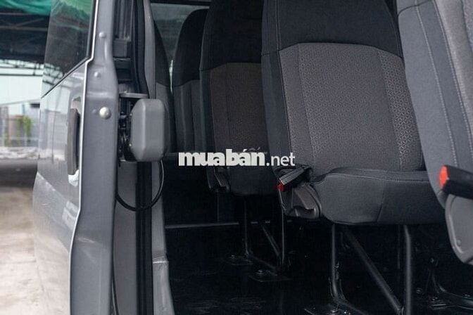 Ford Transit 2023 2.4L  - 65000 km