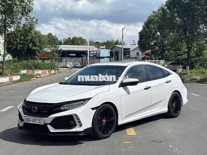 Civic 2017 bản L cao cấp độ Full