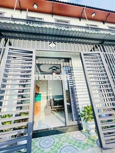 NHÀ MỚI DƯƠNG CÔNG KHI, HẺM Ô TÔ SÁT NGÃ 3 GIỒNG