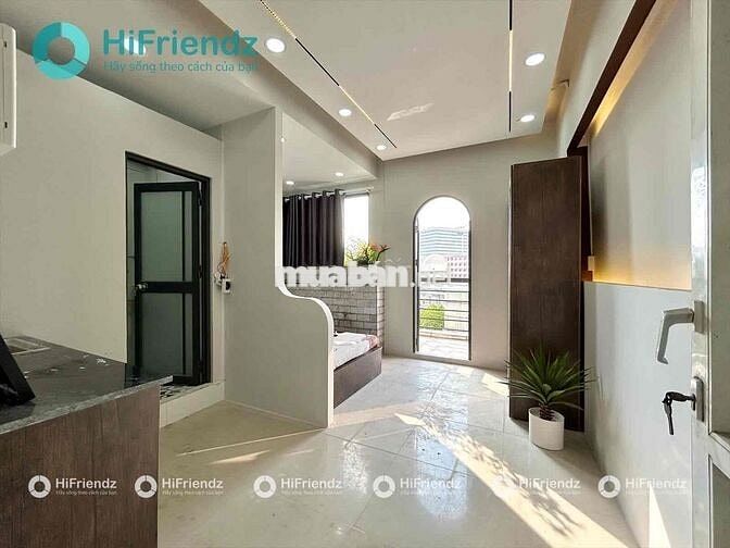 KHAI TRƯƠNG CĂN HỘ BAN CÔNG TÁCH BẾP GẦN ĐẠI HỌC TÀI CHÍNH- MARKETING