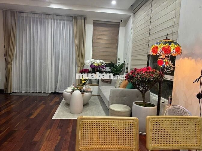 Bán nhà 2 mặt kiệt ô tô đường Đinh Thị Hòa, Sơn Trà, Đà Nẵng
