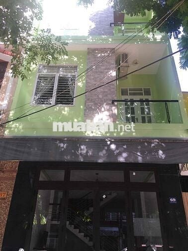 Cho thuê phòng trọ 40m2 đường Trịnh công Sơn