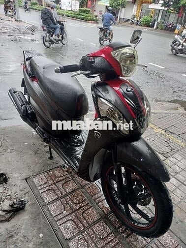 Xe Kymco People