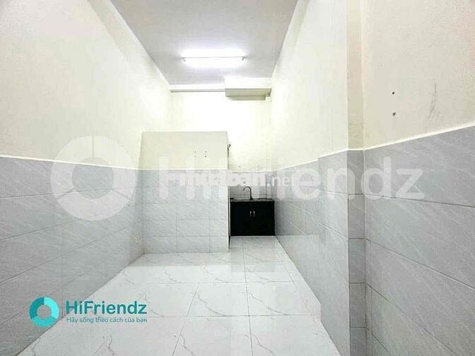 Phòng Trọ Dưới Trệt Sẵn Máy Lạnh - Giờ Giấc Tự Do,Gần Đại Học Văn Hiến