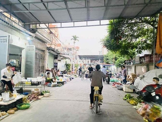 F0 Mai Đình-Sóc Sơn-Đường thông-oto đỗ cửa-210m2-MT 13m-Giá đầu tư.