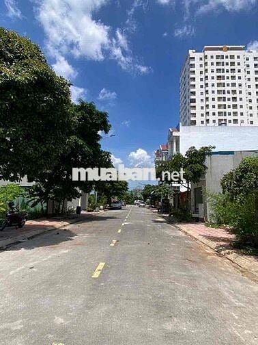 Bán Nhà Dĩ An Tp HCM, KDC Phúc Đạt. 1 trệt 2 lầu