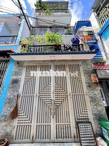 NHÀ ĐẸP 4 TẦNG, DT (4X10,5)M2, BÌNH TÂN GIÁP TÂN PHÚ, CHỈ 3,55 TỶ
