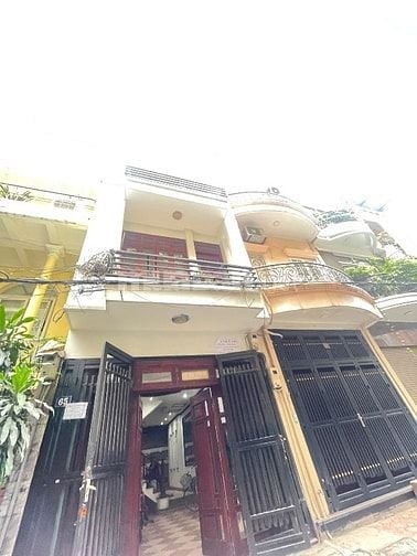 Bán Nhà Phân Lô Xã Đàn-Hồ Nam Đồng Dtxd58m2 Mt 7mx6T oto 18 tỷ.