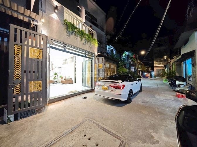 Nhà đẹp mới xây 4x20m ( công nhận 72,4m2) Trương Thị  Hoa Q.12