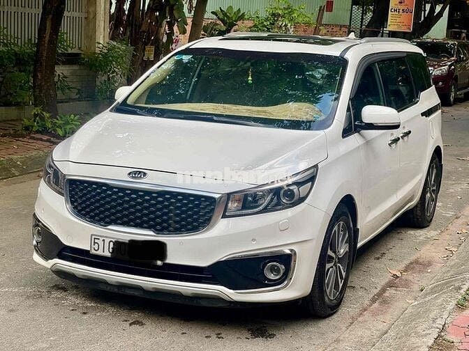 Kia Sedona 2018 2.2 DATH - 82000 km