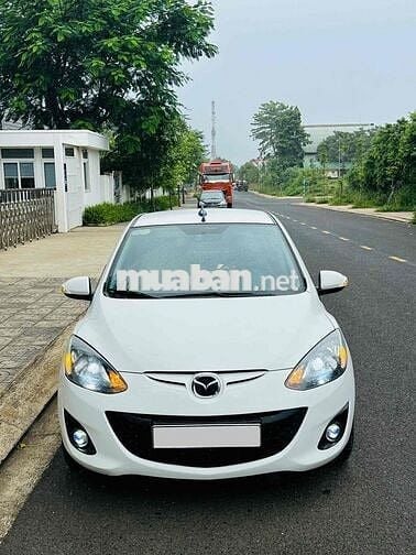 Mazda 2 2014 1.5 AT - 120000 km