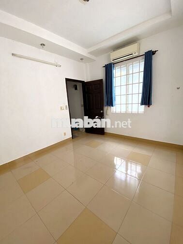 2 PHÒNG TRỌ BAN CÔNG 55m2 Tầng 1 quận Bình Thạnh