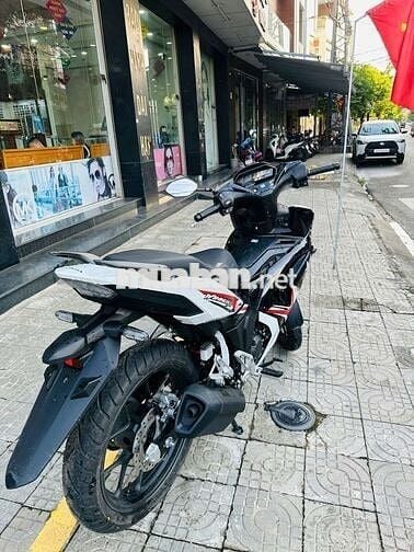 bán xe mới  chưa đk có trả góp