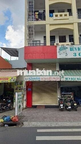 Cho thuê Tầng 1 + mặt bằng sân.