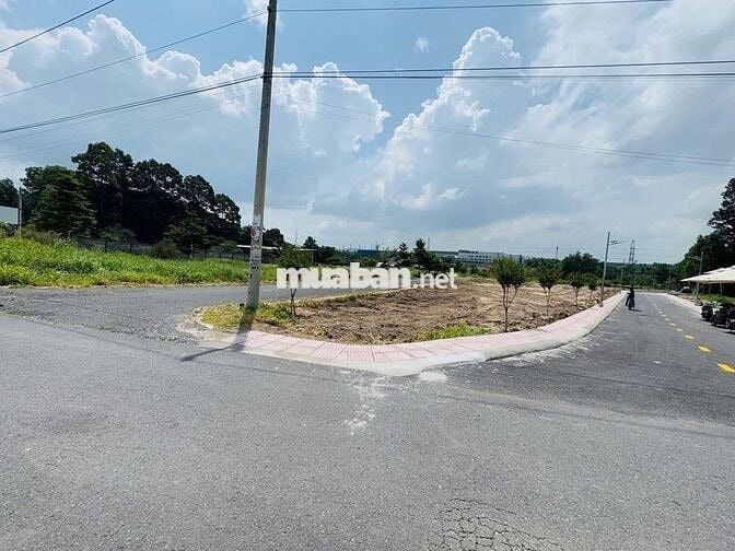 Bán đất 3 mặt tiền *** . ngay khu công nghiệp An Phước.