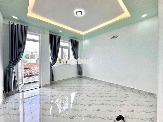 🔥STUDIO BAN CÔNG MÁY LẠNH NỘI THẤT ĐẦY ĐỦ GẦN LÊ THỊ RIÊNG
