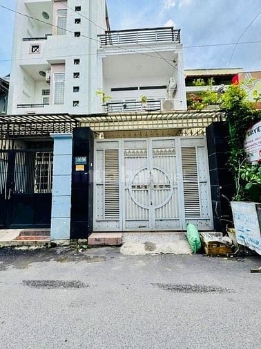 Bán nhà rẻ hẻm xe hơi (4x16) 100/98 Đường số 3 p9 Gò Vấp (LÀNG HOA)