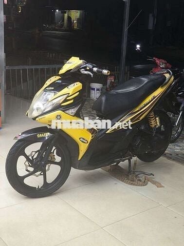 Yamaha Novo 5 fi máy ngon xe sạch đẹp.