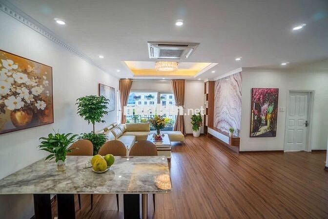 Bán chung cư Sông Đà Tower, 131 Trần Phú 95m2, 2 ngủ, 2 vs chỉ 4.X tỷ