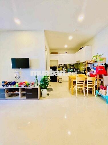 CHỦ BÁN GẤP GIÁ HẤP DẪN TẠI Q8 3PN 2WC GIÁ CHỈ 2,450 TỶ CHỦ BAO HẾT