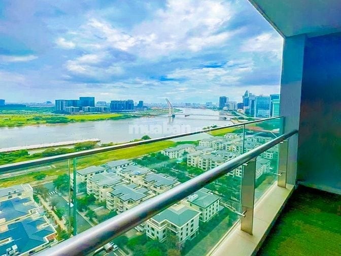Bán Căn hộ tại Vinhomes Golden River Quận 1 tầng cao 3 phòng ngủ 121m2