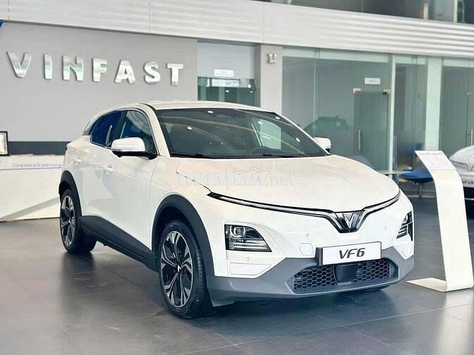 VinFast VF6 Plus 2025