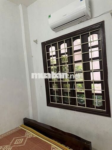 Nhà Nguyên căn cho thuê, diện tích 3 tầng 35 M2