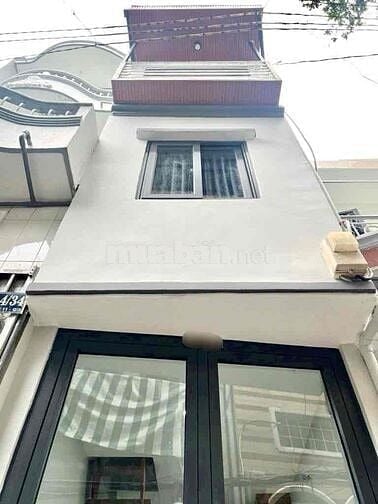 Nhà 2.1 Tỷ 3 Tầng 2PN2WC Ngay Trung Tâm Q.3 Hẻm CMT8