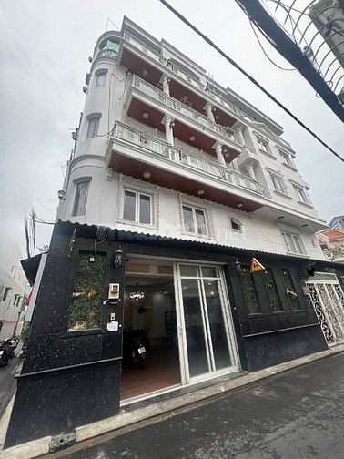 Cho Thuê Nhà Đẹp Góc 2 MẶT TIỀN ĐẬU OTO THOẢI MÁI - 6.6x10m 4 Lầu