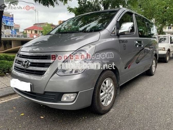 Xe Hyundai Grand Starex 2.5 MT 2016