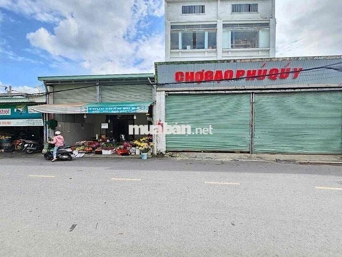 Đất mặt tiền kinh dianh gần ngã tư Chiêu Liêu 318m ngang 7,7m, 2599