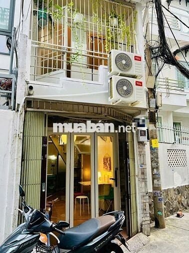 Cho thuê nhà mới đẹp full nội thất. Nguyễn Trãi, Q1 - Gía chỉ 12 triệu