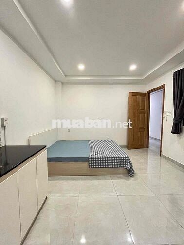 STUDIO CỬA SỔ NGAY SÁT ĐẠI HỌC VĂN LANG ĐI BỘ TỚI TRƯỜNG