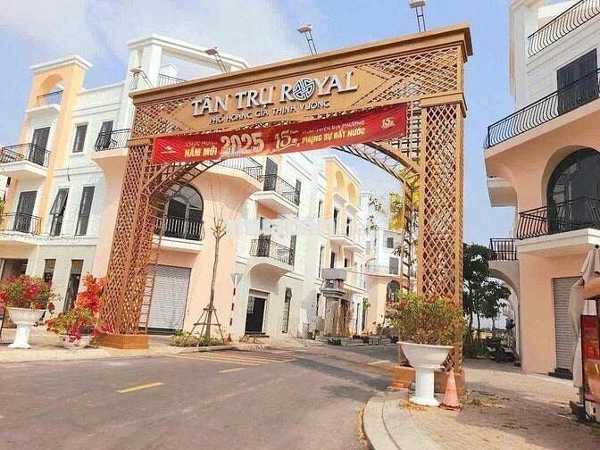 đường xe tải DT :120m2, giá : 395tr , đức tân - tân trụ - long an
