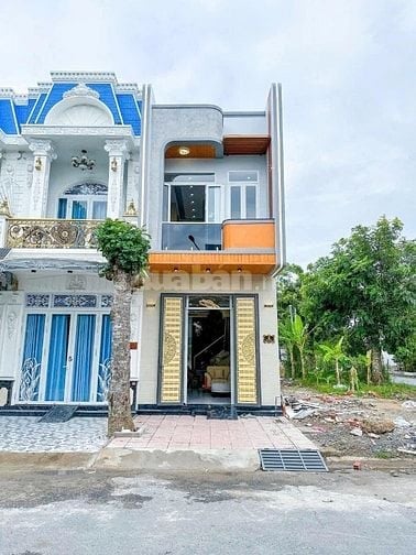 Nhà 1 Trệt 1 Lầu 5x14 Giá 1.670 Tỷ – Trung Tâm Tân Uyên