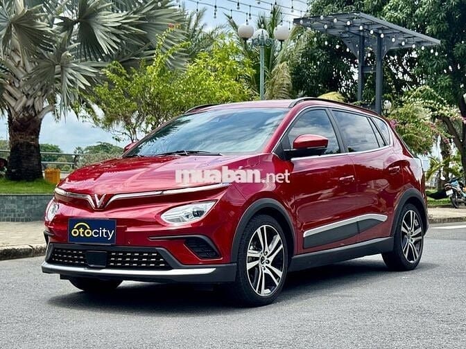 VinFast VFe34 2022 - Màu đỏ - 2v3km