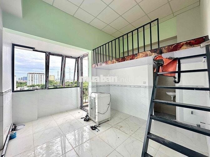 Studio Ban Công DT_45M2 Full Nội Thất Máy Giặt Riêng Gần Đại Học VLU