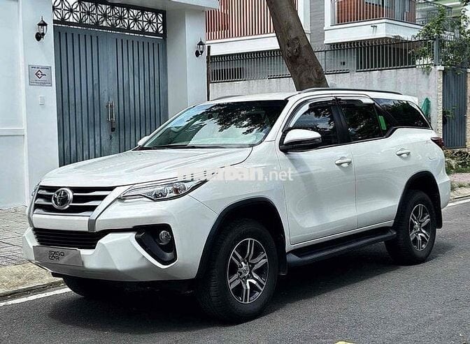 Toyota Fortuner 2018 2.4G 4x2 - 55000 km