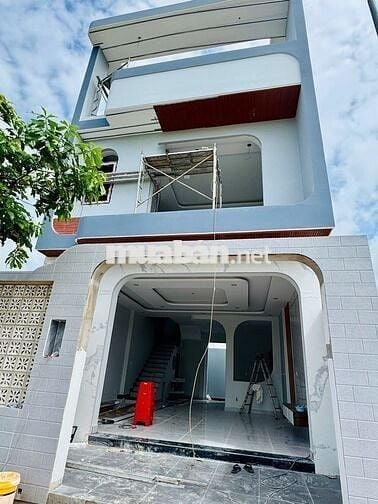 Nhà mới 1 trệt 1 lầu,3PN xã Tân Phú Trung, Củ Chi. SHR - giá 3 tỷ 5