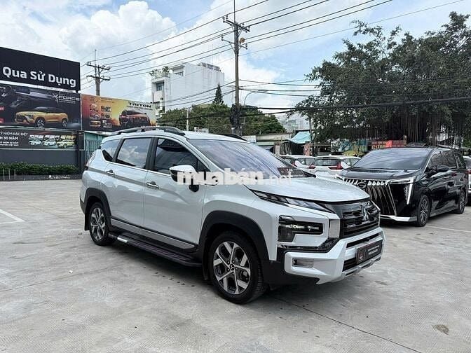 Mitsubishi Xpander Cross Trắng 2024 - Odo 13.500km